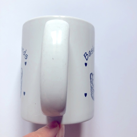 Vintage Coffee Mug Basket Friends Ceramic - Picture 4 of 14